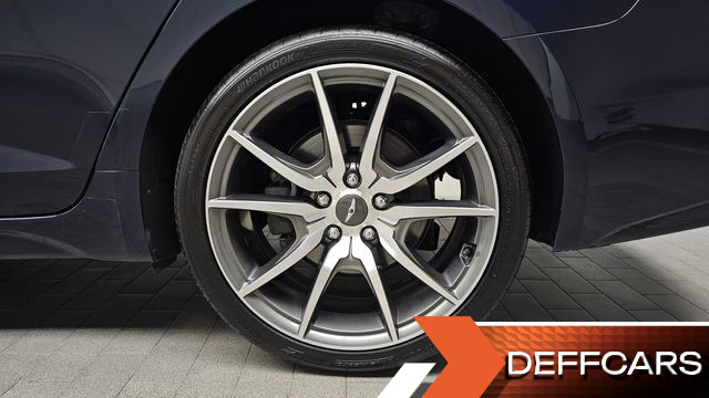 Genesis G70 2.0T Elite купить на сайте DeffCars