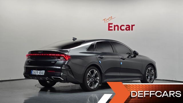 Kia K5 Signature купить на сайте DeffCars
