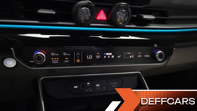 Kia CARNIVAL HEV 9-Seater Hi-Limousine (Special vehicle) купить на сайте DeffCars
