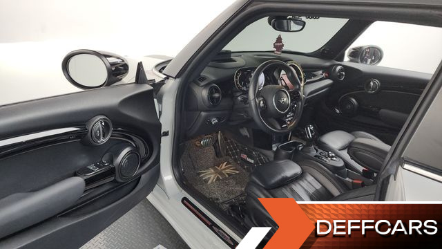 Mini COOPER JCW Rockingham GT Edition 3rd купить на сайте DeffCars