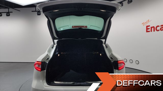 Maserati LEVANTE 3.0 AWD GranSport купить на сайте DeffCars