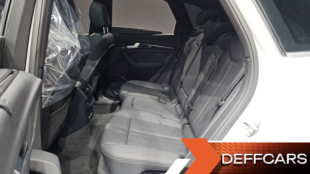 Audi Q5 45 TFSI Quattro Premium купить на сайте DeffCars