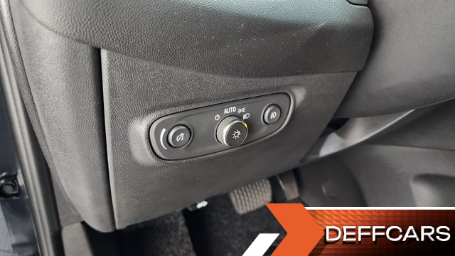 Chevrolet EQUINOX 2WD Premier купить на сайте DeffCars