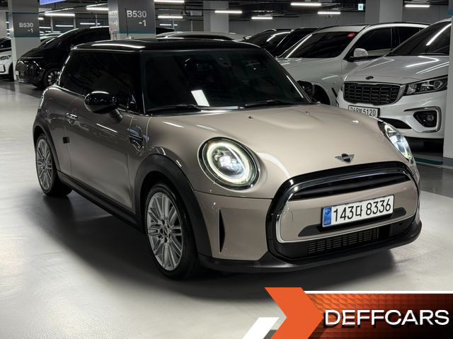 Mini COOPER Classic Plus Launch Pack Third Generation купить на сайте DeffCars
