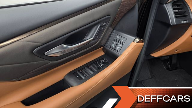 Toyota ALPHARD 2.5 HEV Executive AWD купить на сайте DeffCars