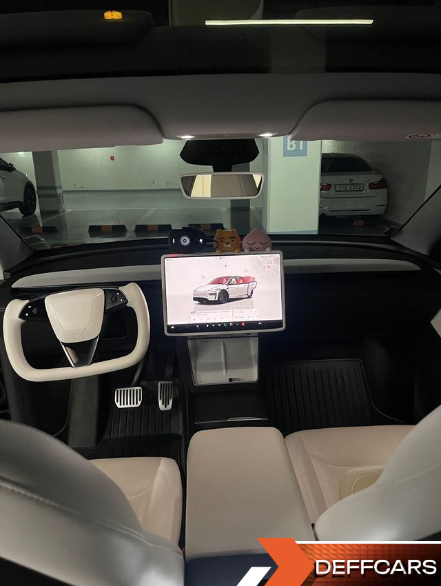 Tesla MODEL Y RWD купить на сайте DeffCars