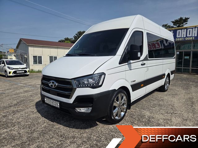 Hyundai SOLATI 15-seater Luxury купить на сайте DeffCars