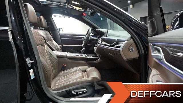 BMW 7-SERIES 740i M Sport купить на сайте DeffCars