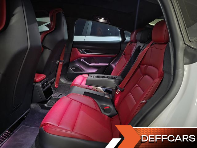 Porsche TAYCAN Turbo купить на сайте DeffCars