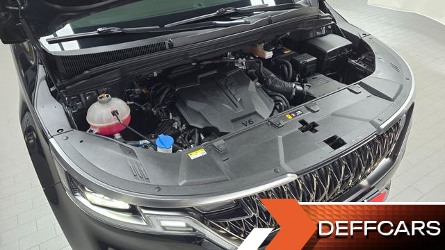 Kia CARNIVAL Gasoline 9-Seater Hi-Limousine Signature купить на сайте DeffCars
