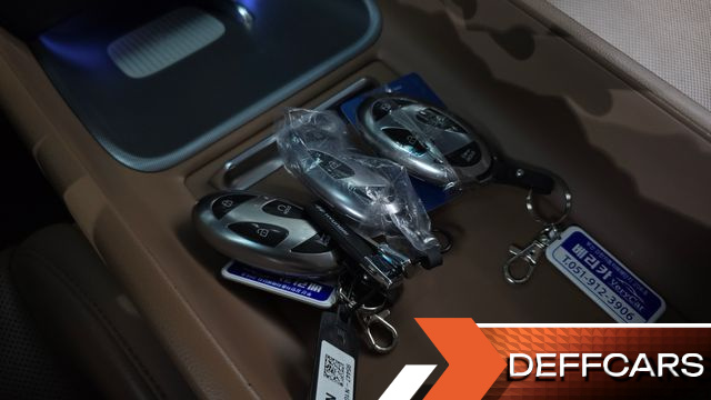 Hyundai GRANDEUR 2,5 Gasoline 2WD Premium купить на сайте DeffCars