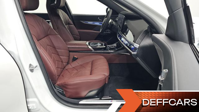 BMW 7-SERIES 740i xDrive M Sport купить на сайте DeffCars