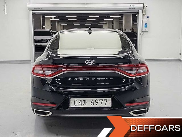 Hyundai GRANDEUR 2.4 Exclusive Special купить на сайте DeffCars