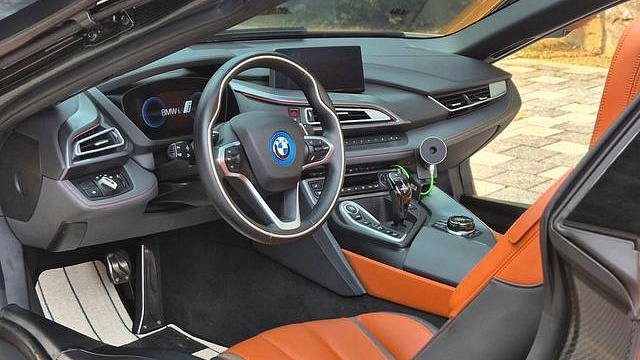 BMW I8 Roadster купить на сайте DeffCars
