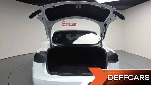 Tesla MODEL 3 RWD купить на сайте DeffCars