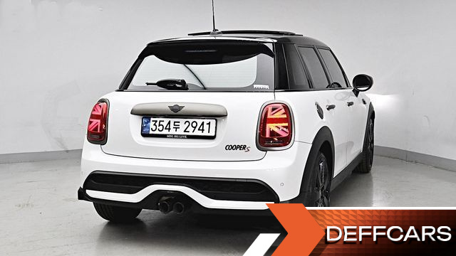 Mini COOPER 5Door Resolute Edition 3rd Gen купить на сайте DeffCars