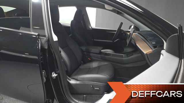 Tesla MODEL Y RWD купить на сайте DeffCars