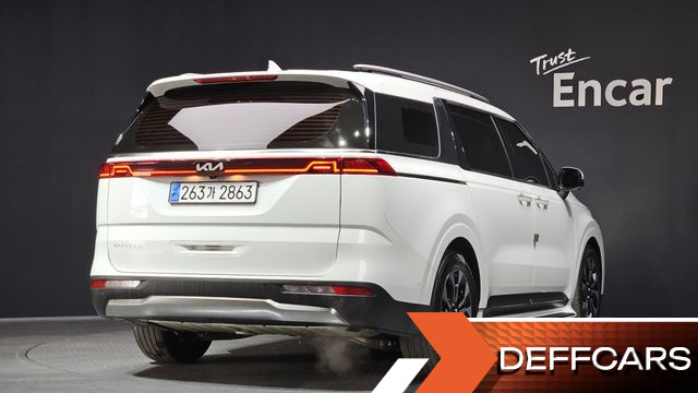 Kia CARNIVAL Gasoline 9-Seater Signature купить на сайте DeffCars