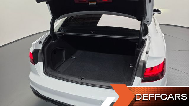 Audi A4 40 TDI Quattro Premium купить на сайте DeffCars