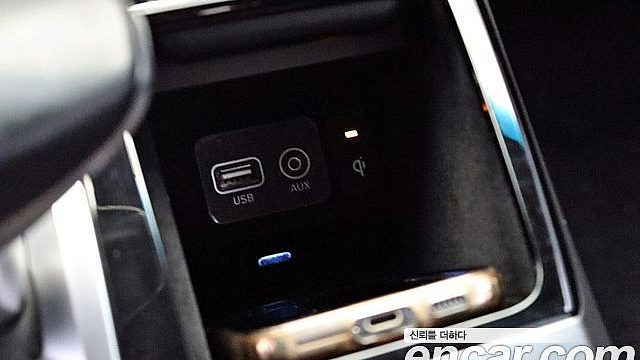 Genesis EQ900 3.8 GDI AWD Premium Luxury купить на сайте DeffCars