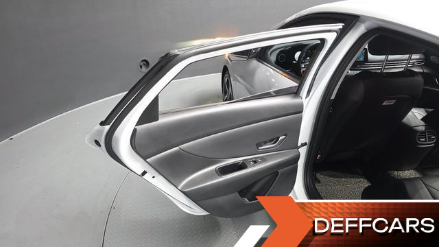 Hyundai AVANTE 1.6 Inspiration купить на сайте DeffCars