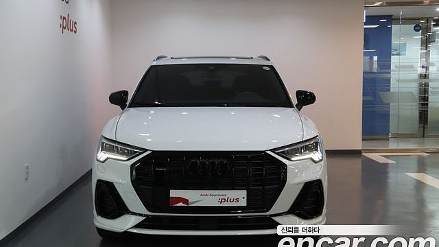 Audi Q3 40 TFSI Quattro Premium купить на сайте DeffCars