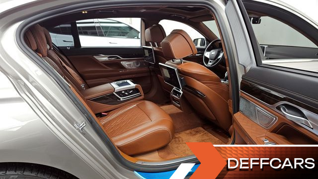 BMW 7-SERIES M760Li xDrive V12 Excellence купить на сайте DeffCars