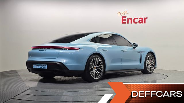 Porsche TAYCAN 4S купить на сайте DeffCars
