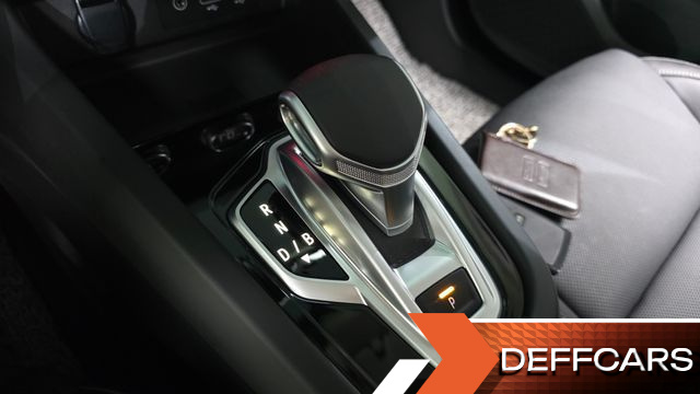 Renault-KoreaSamsung XM3 1.6 E-TECH Inspire e-shifter купить на сайте DeffCars