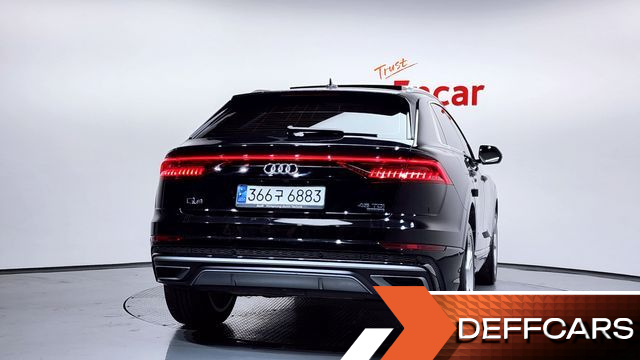Audi Q8 45 TDI Quattro Premium купить на сайте DeffCars