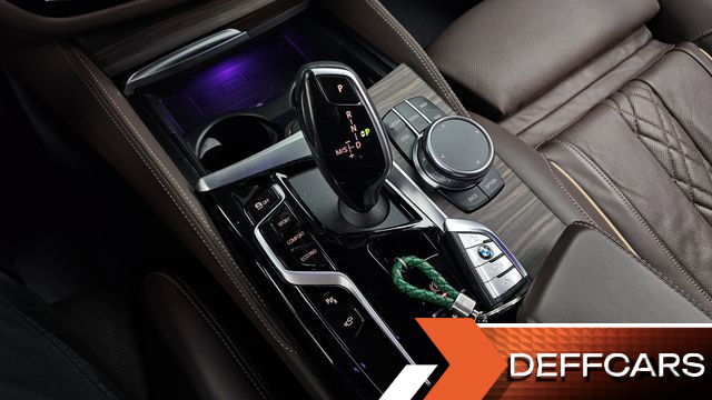 BMW 5-SERIES 523d M Sport купить на сайте DeffCars