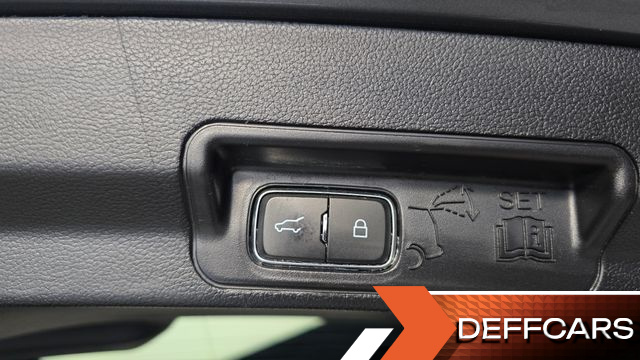 Ford EXPLORER 3.0 Platinum 4WD купить на сайте DeffCars