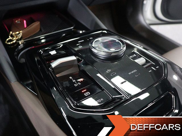 BMW 5-SERIES 520i M Sport купить на сайте DeffCars