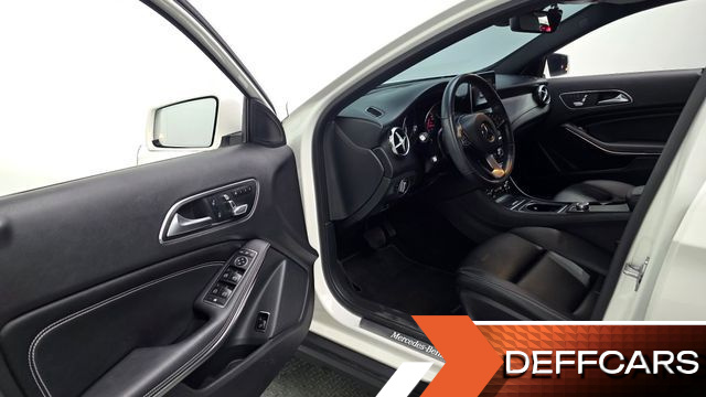 Mercedes GLA-CLASS GLA250 4MATIC купить на сайте DeffCars