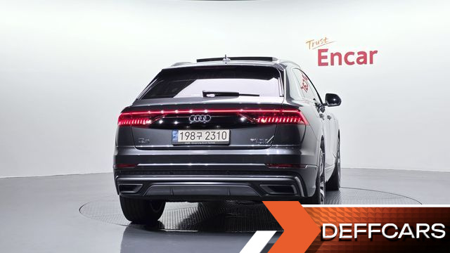 Audi Q8 50 TDI Quattro Premium купить на сайте DeffCars