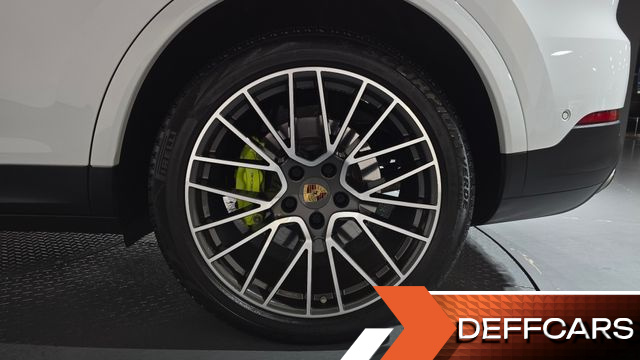 Porsche CAYENNE 3.0 E-Hybrid Coupe купить на сайте DeffCars