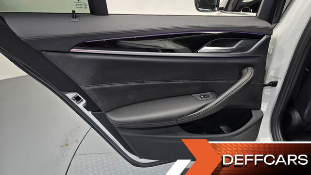 BMW 5-SERIES 520i Luxury купить на сайте DeffCars