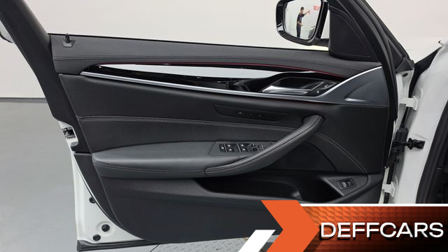 BMW 5-SERIES 520i Luxury купить на сайте DeffCars