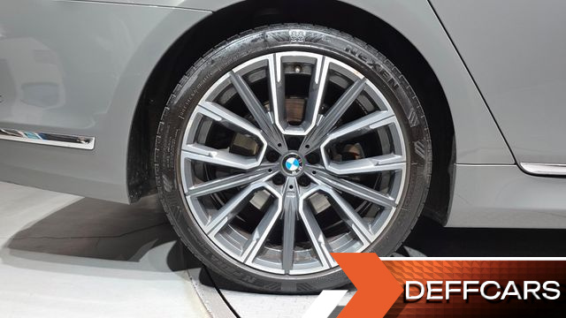 BMW 7-SERIES 740Li xDrive M Sport Package купить на сайте DeffCars