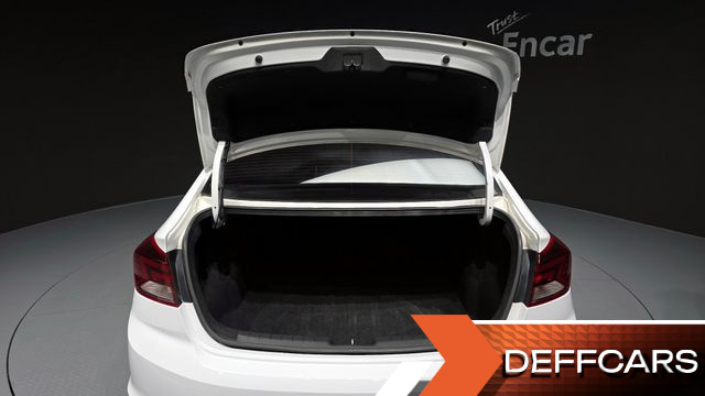 Hyundai AVANTE 1.6 Style купить на сайте DeffCars