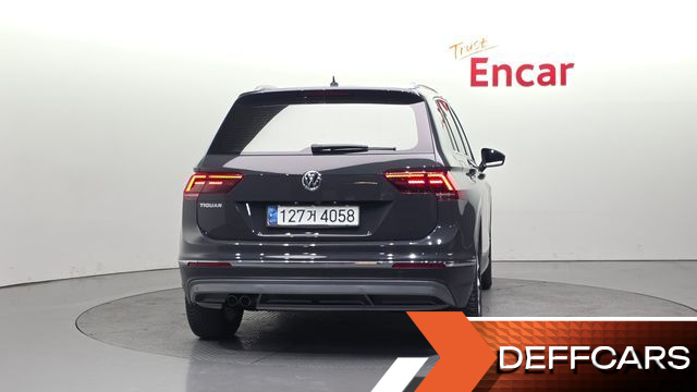 Volkswagen TIGUAN 2.0 TDI Premium купить на сайте DeffCars