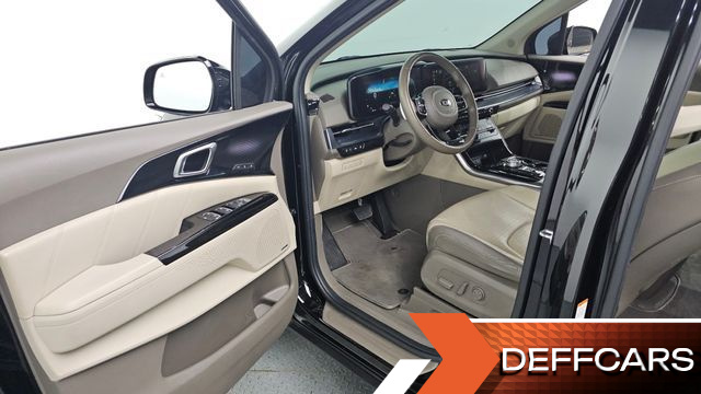 Kia CARNIVAL Gasoline 9-Seater Hi-Limousine Signature купить на сайте DeffCars