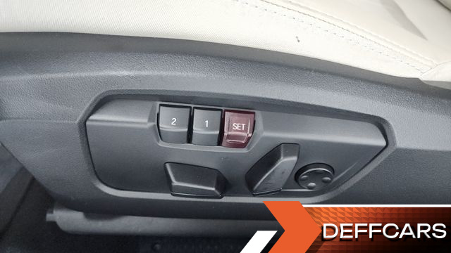 Mini COOPER Favoured купить на сайте DeffCars