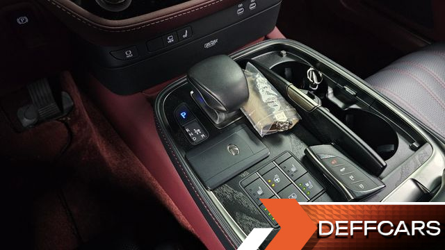 Lexus LS 3.5 Platinum AWD купить на сайте DeffCars
