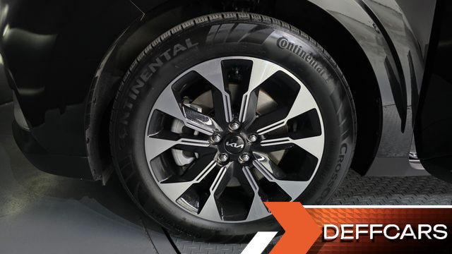 Kia CARNIVAL Gasoline 9-Seater Signature купить на сайте DeffCars