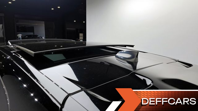 Land Rover RANGE ROVER VELAR 3.0 D300 R-Dynamic SE купить на сайте DeffCars
