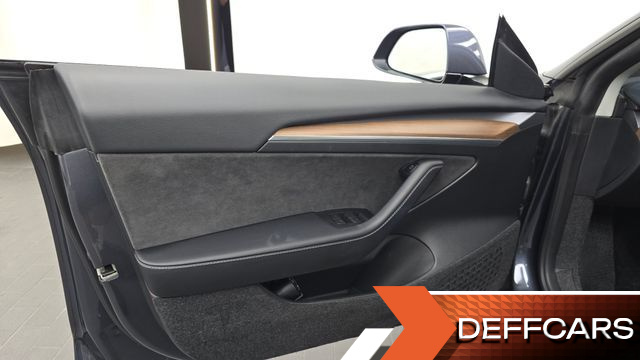 Tesla MODEL 3 Long Range AWD купить на сайте DeffCars