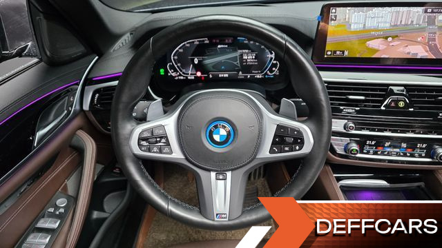 BMW 5-SERIES 530e M Sport купить на сайте DeffCars