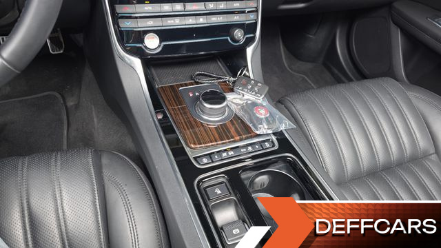 Jaguar XF 20d Portfolio купить на сайте DeffCars