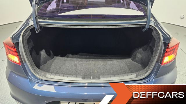 Hyundai AVANTE 1.6 Style купить на сайте DeffCars